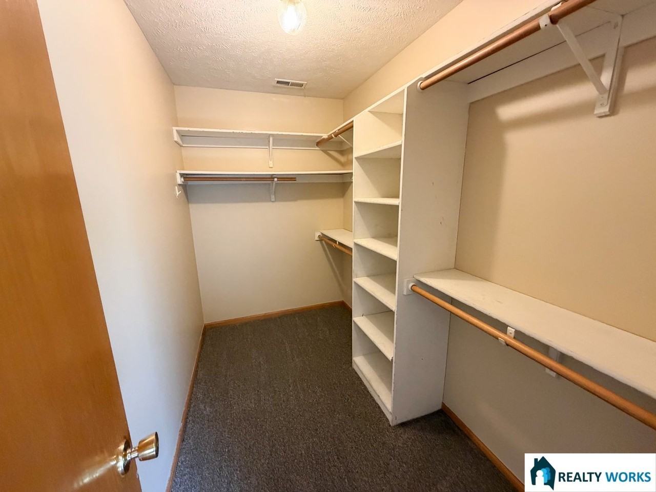 2230 W Todd Ln - Photo 4 of 12