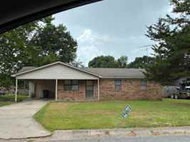 featured image of 23 Hartwell Pl