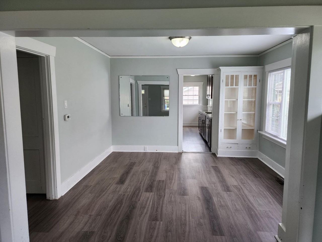 609 5th Ave Nw - Photo 6 of 20