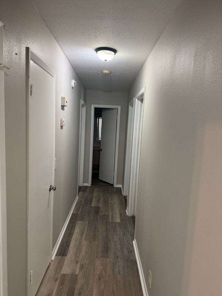 5911 S Quincy Pl - Photo 4 of 10