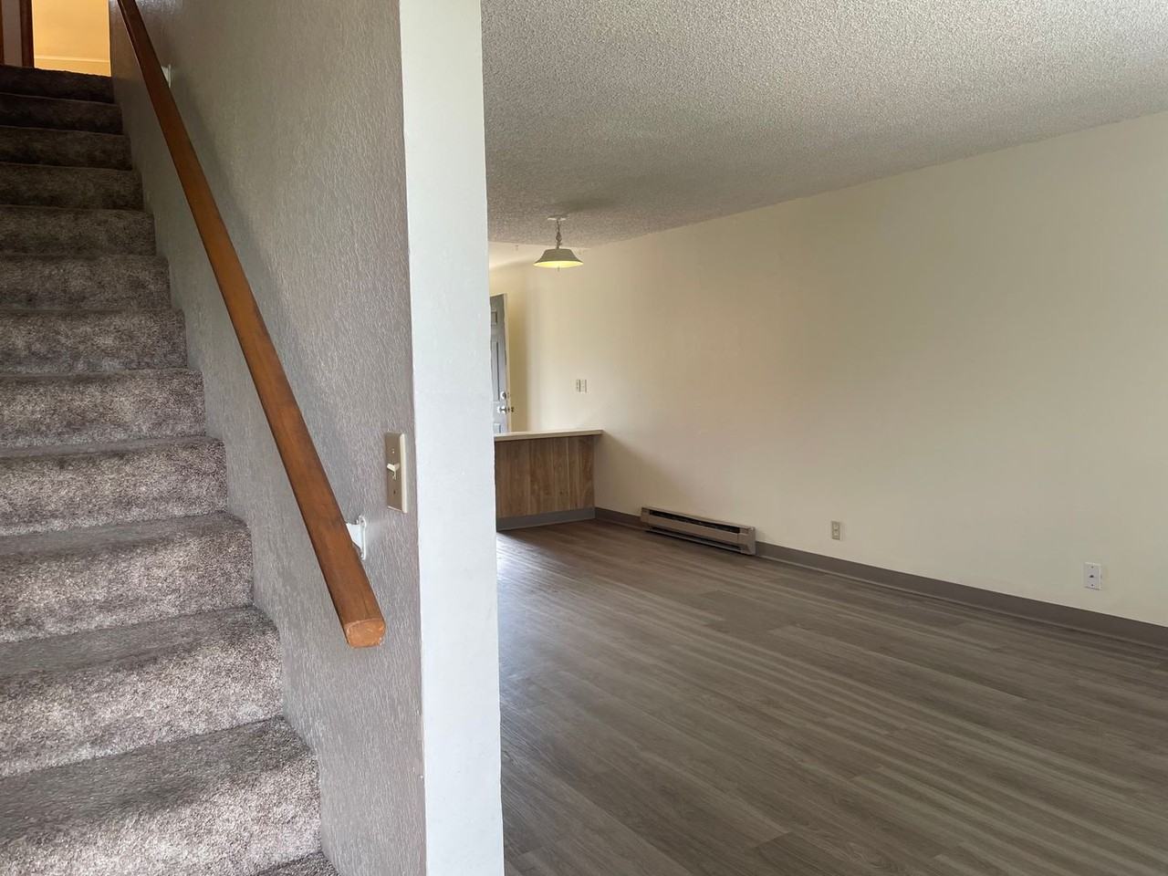 2024 Ne Fairview Ave #A - Photo 2 of 19