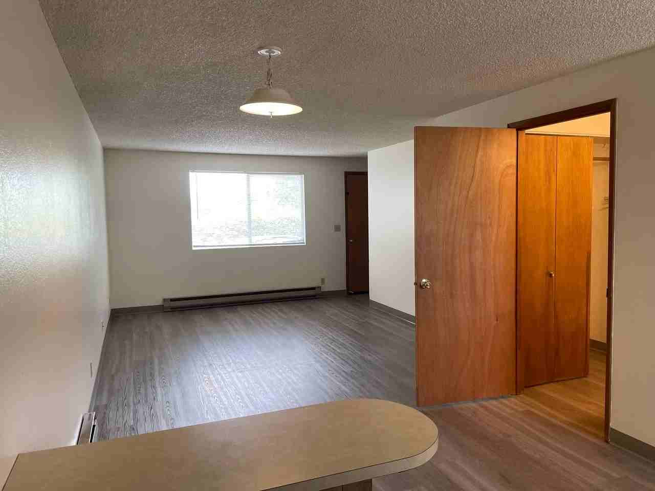 2024 Ne Fairview Ave #A - Photo 6 of 19