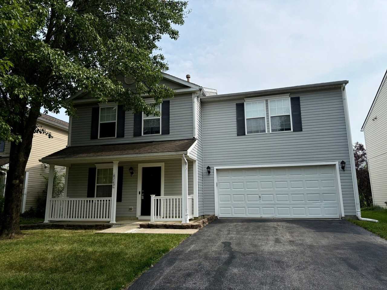 8163 Royal Elm Dr - Photo 2 of 20