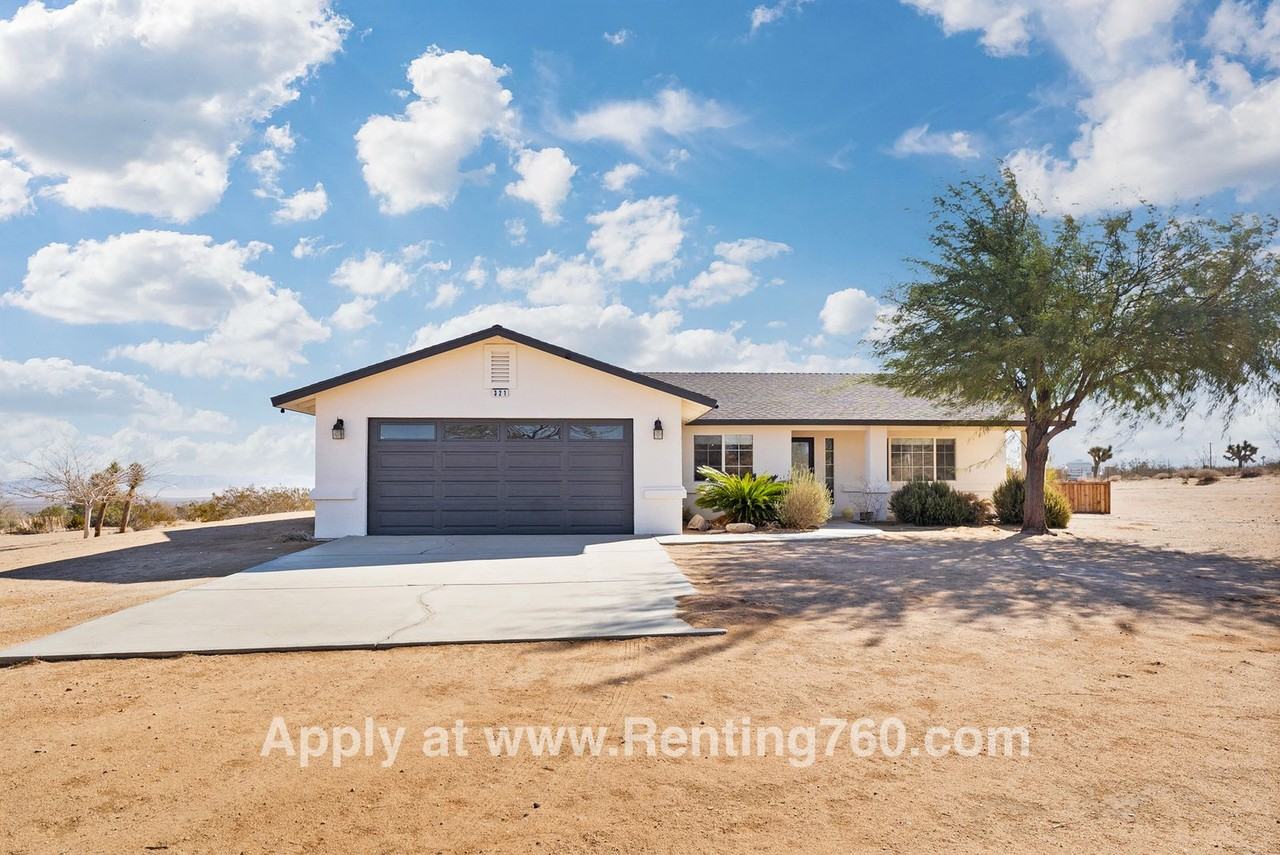 321 N Bonita Ave - Photo 2 of 47