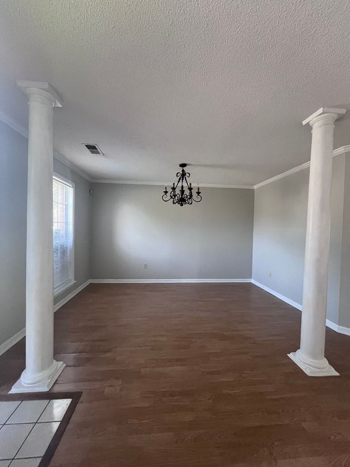 616 N Ericson Rd - Photo 7 of 24