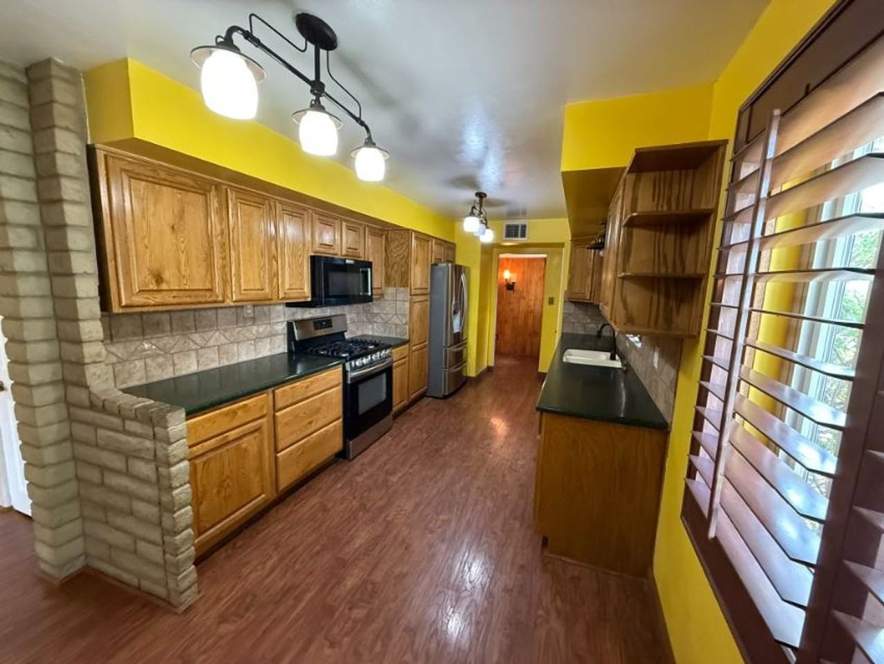 2174 E 25th Pl - Photo 4 of 38