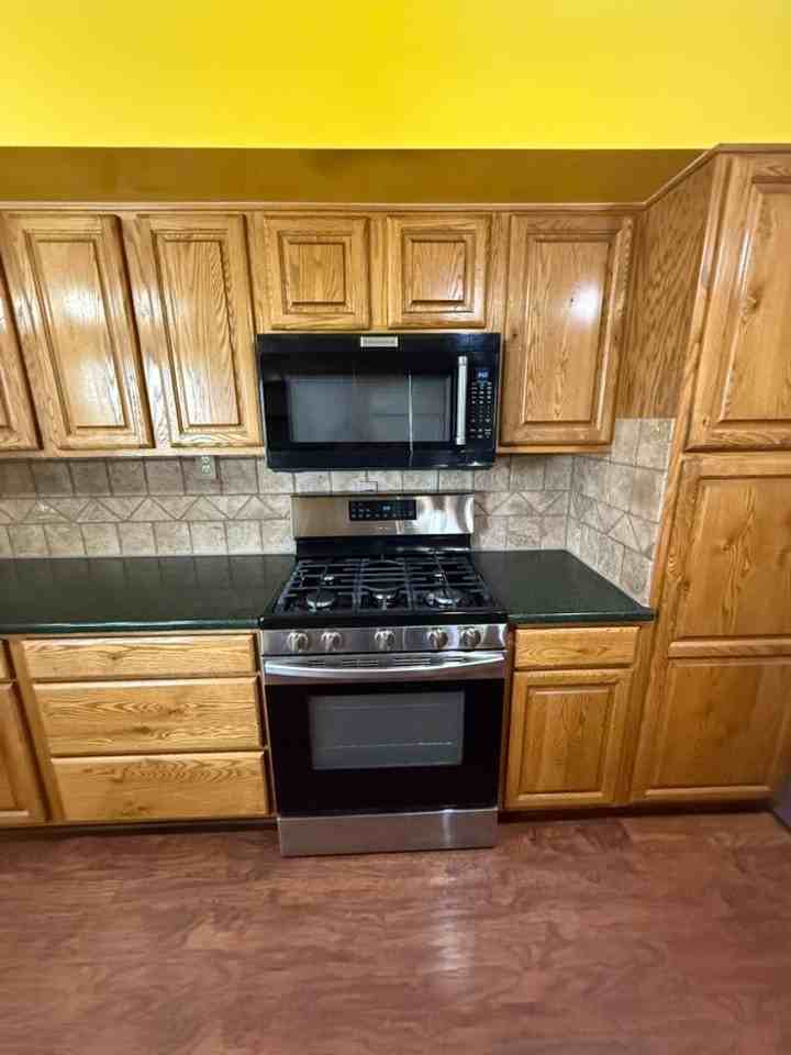 2174 E 25th Pl - Photo 5 of 38