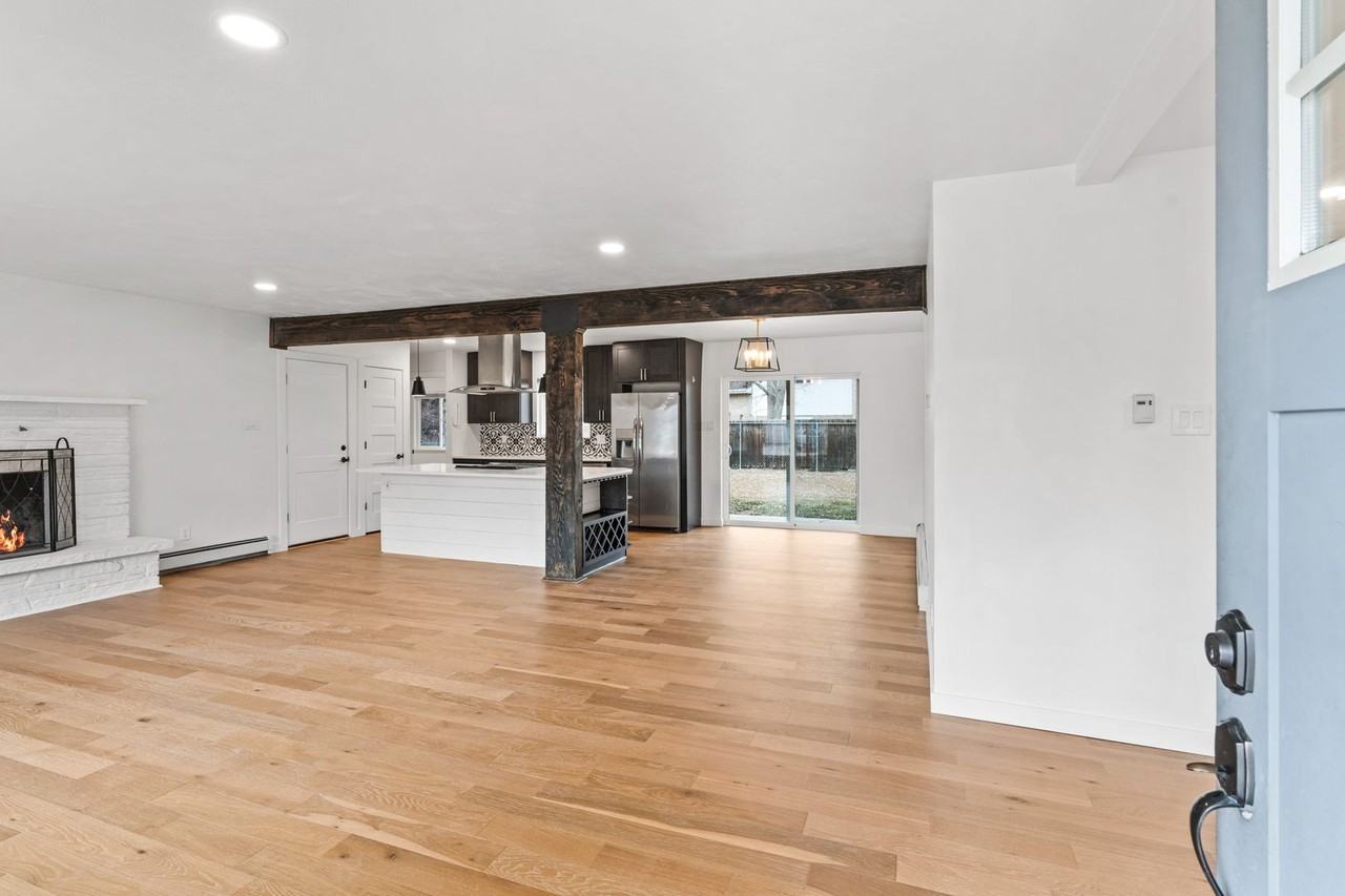 1440 Northwestern Rd - Photo 4 of 41