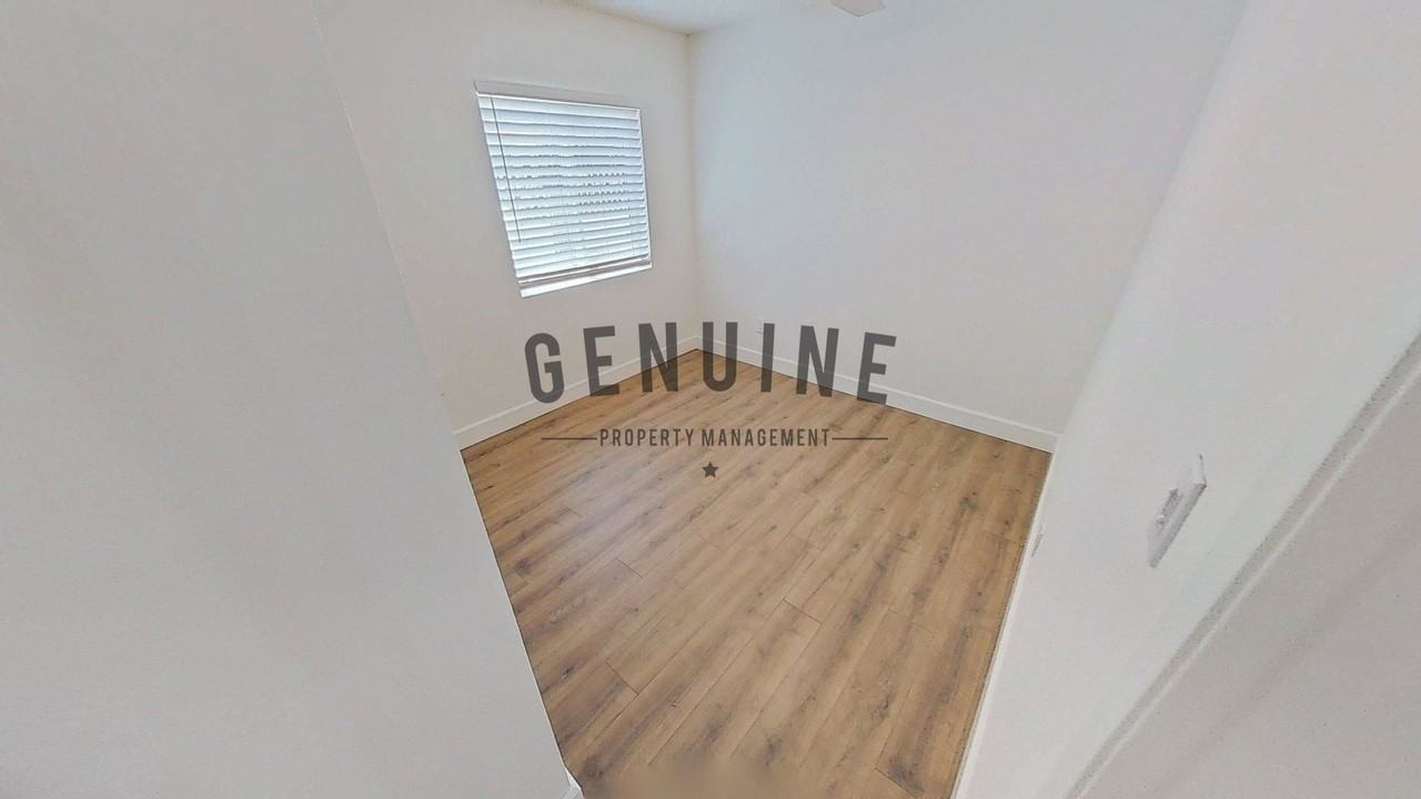 1145 W Mcfadden Ave - Photo 6 of 33