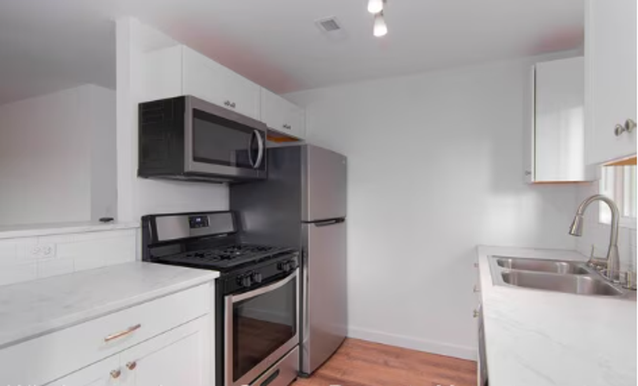 3608 N Monroe St - Photo 4 of 12