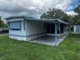 featured image of 7213 Commons Blvd