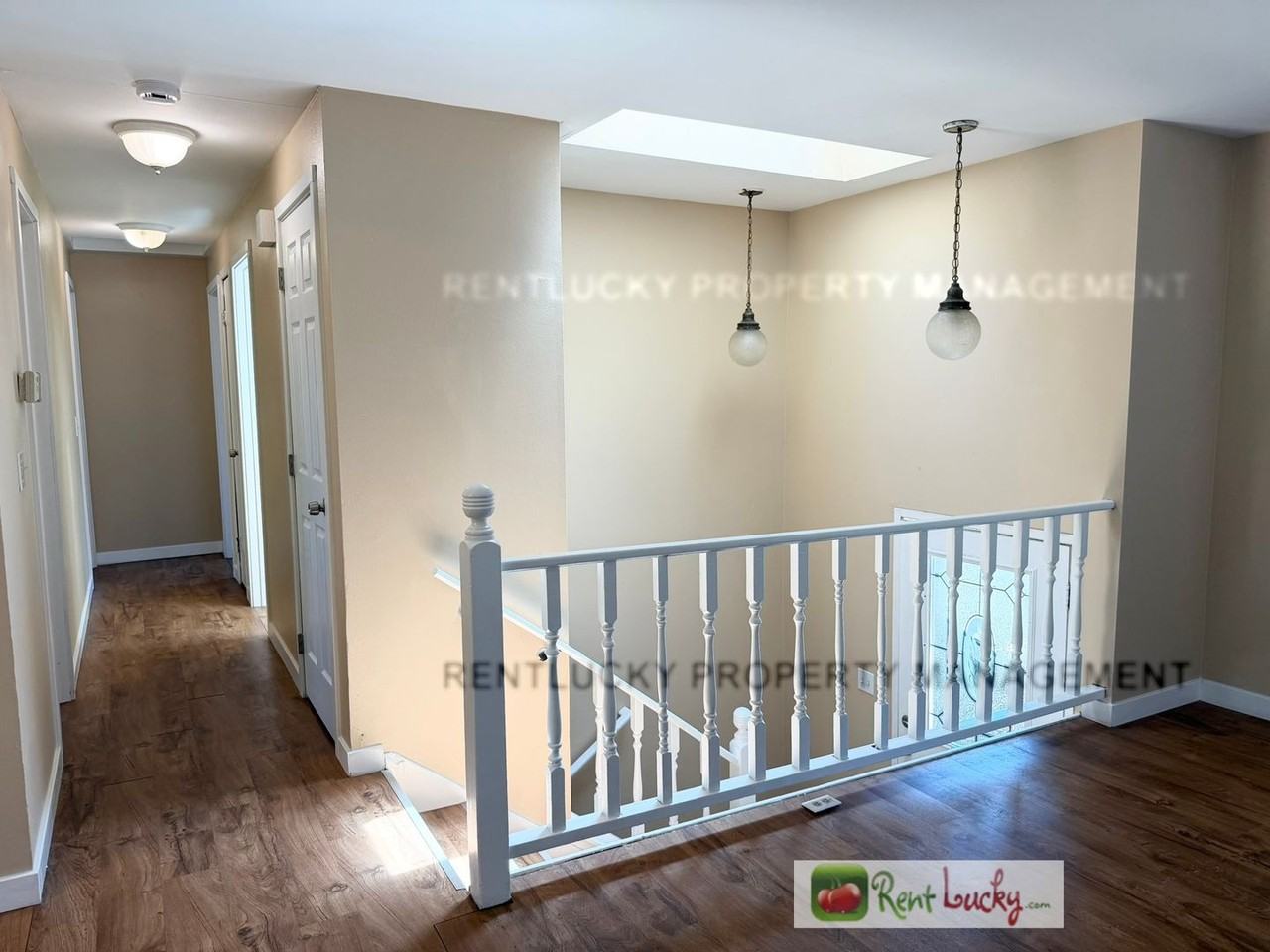 2516 S 284th St - Photo 4 of 34