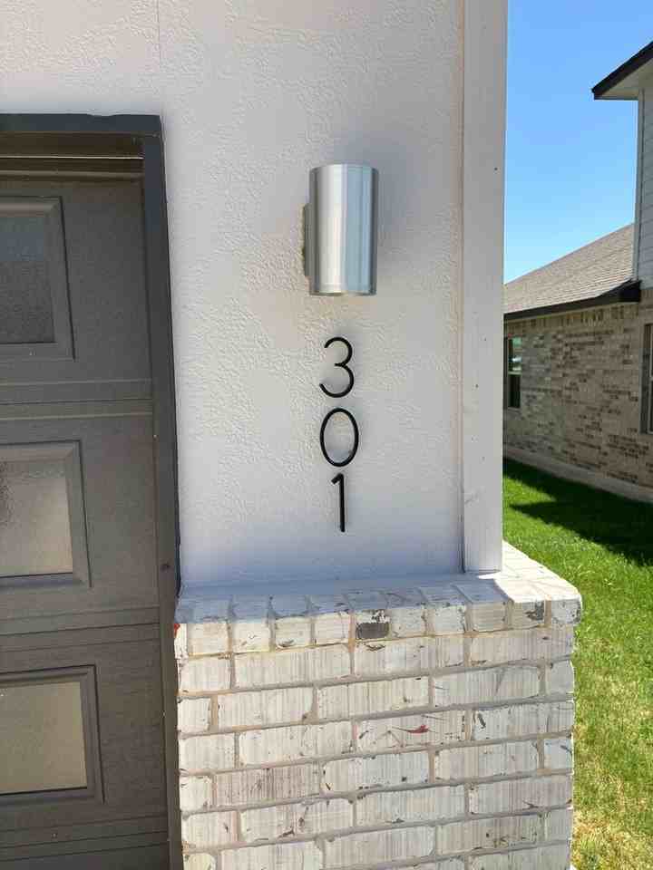 301 Tarkus Path - Photo 4 of 33