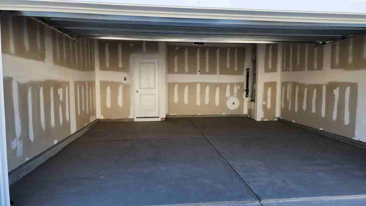 2340 Chert Ln - Photo 7 of 25