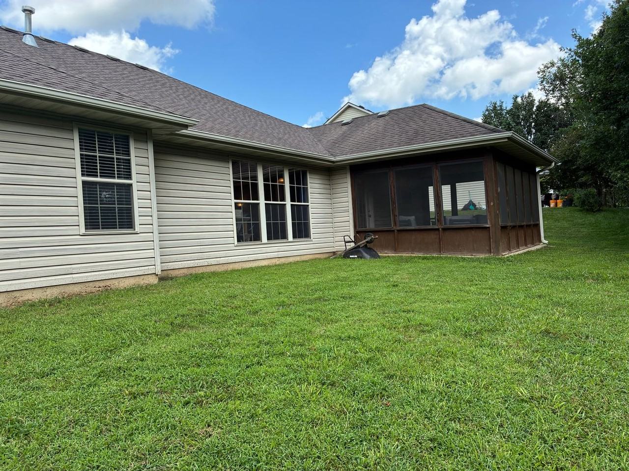 400 Sea Eagle Dr - Photo 2 of 21