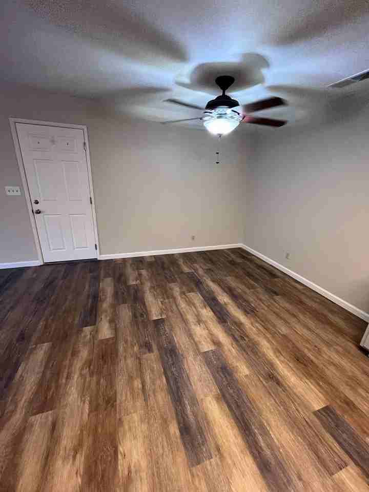 3479 Laird St - Photo 4 of 16
