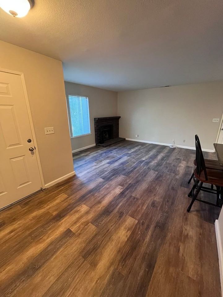 3479 Laird St - Photo 5 of 16