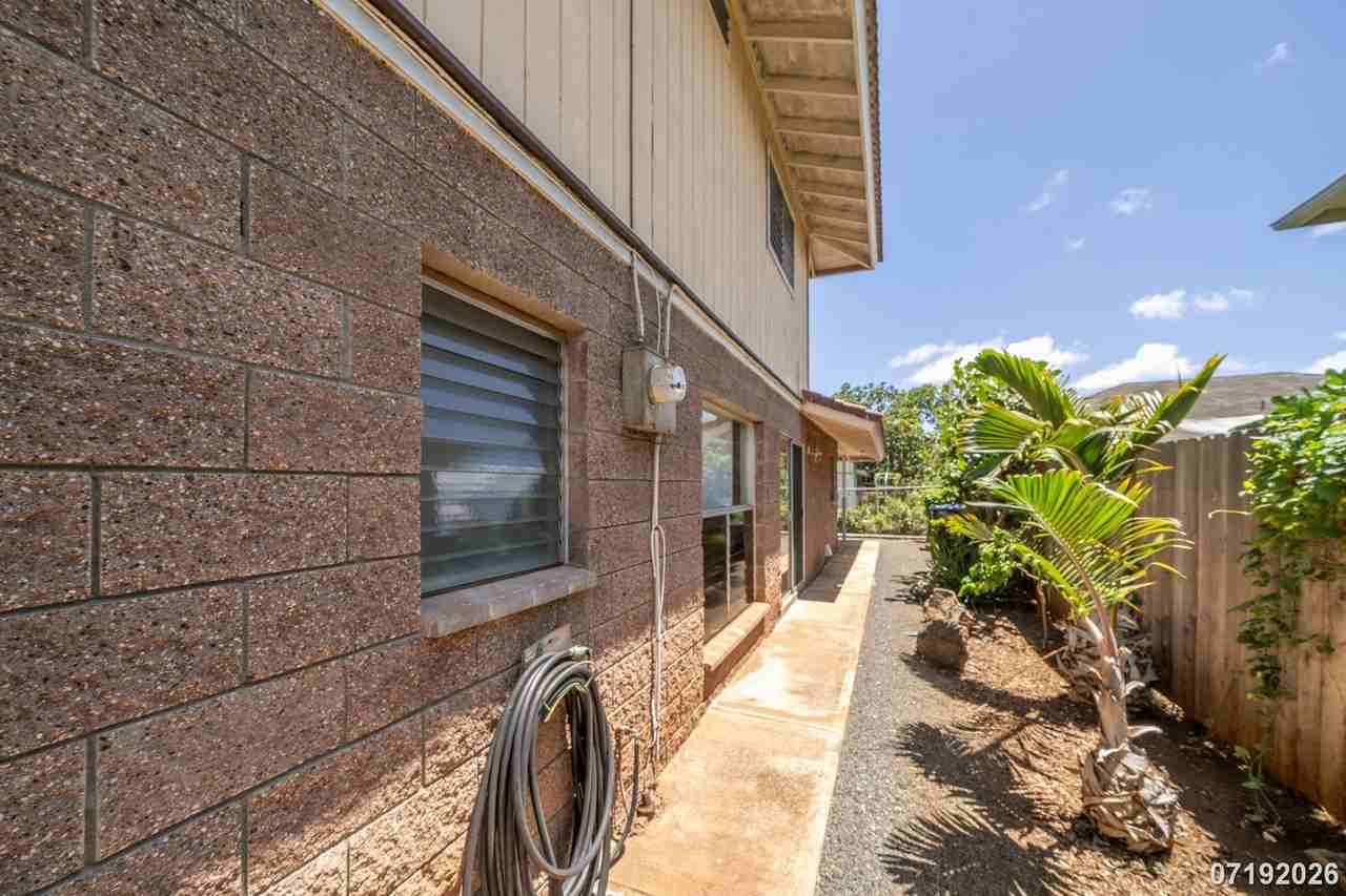 3463 Keanu St - Photo 3 of 22