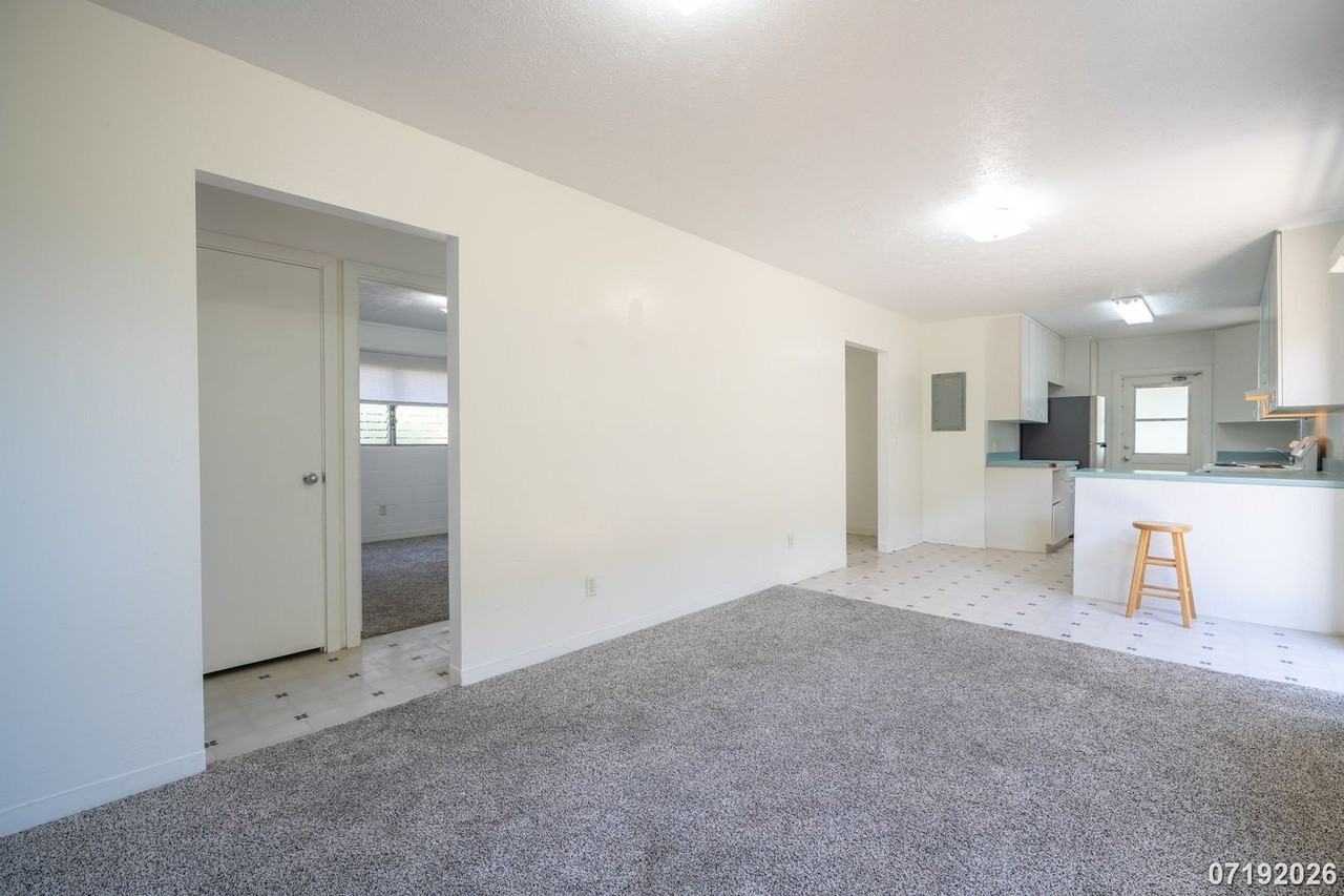 3463 Keanu St - Photo 5 of 22