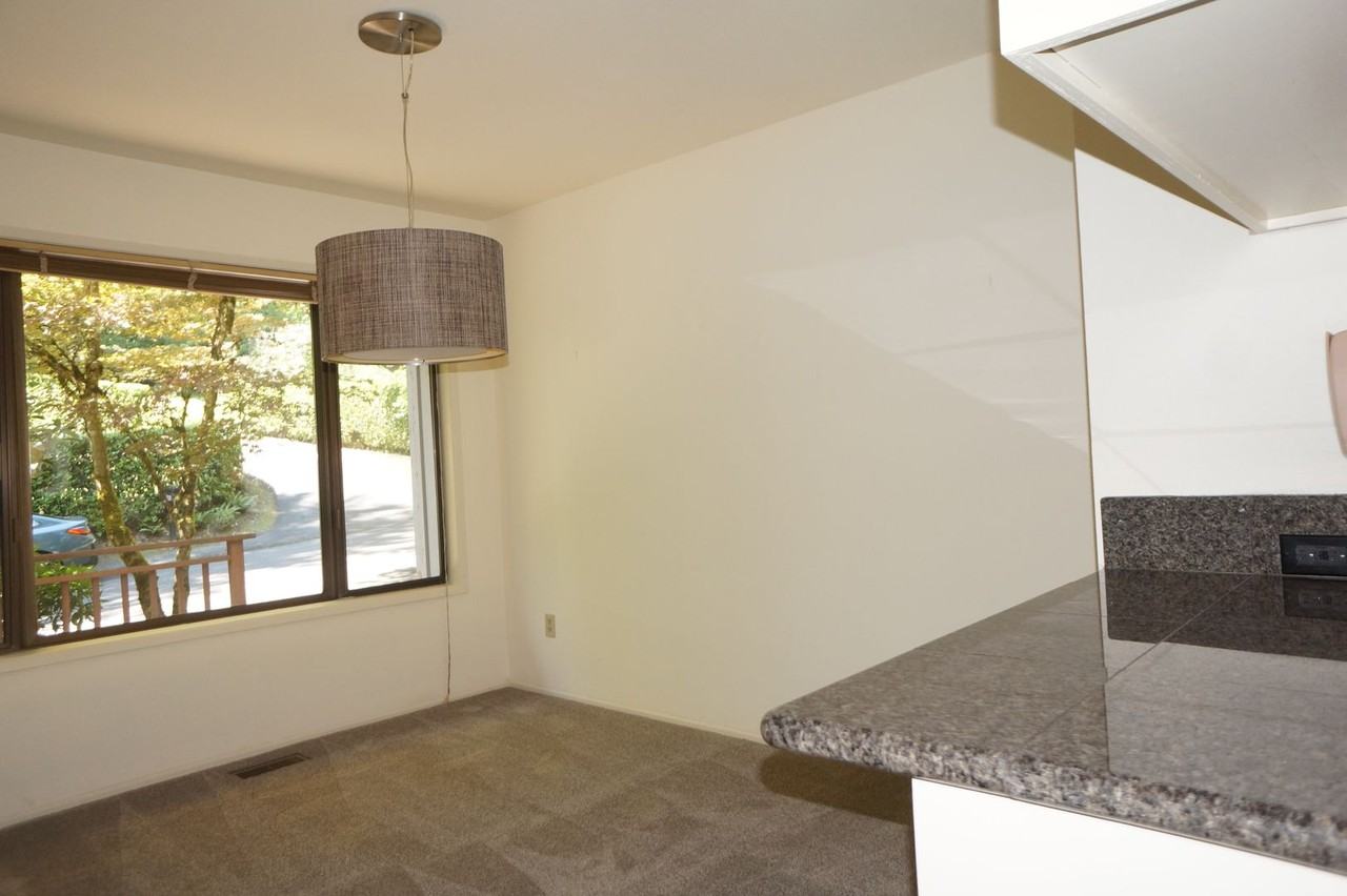 1440 Sw Upland Dr - Photo 4 of 25