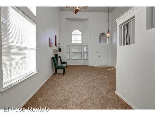 248 Northbrook Ct - Photo 3 of 18