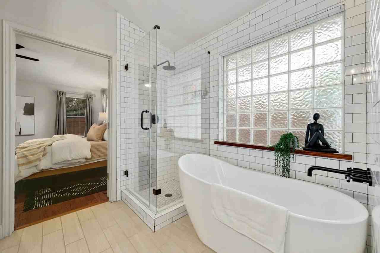 13344 Tamayo Dr - Photo 3 of 38