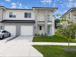 featured image of 1156 Windjammer Dr
