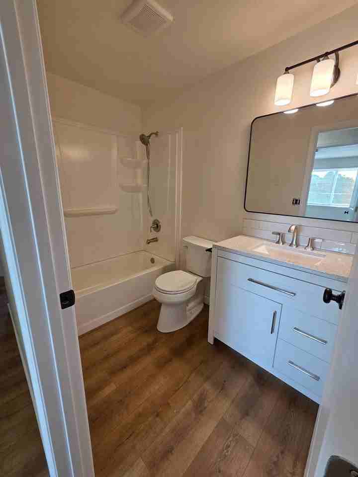 8327 9th Way Se - Photo 4 of 29