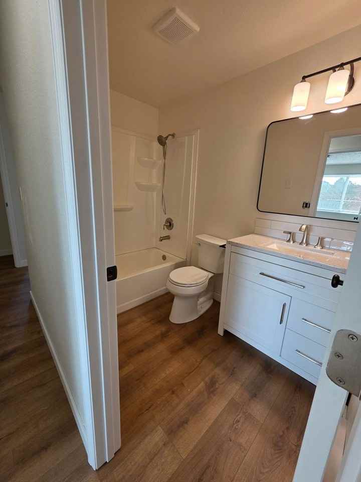 8327 9th Way Se - Photo 5 of 29