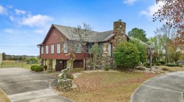 featured image of 4657 Butterfield Coach Rd
