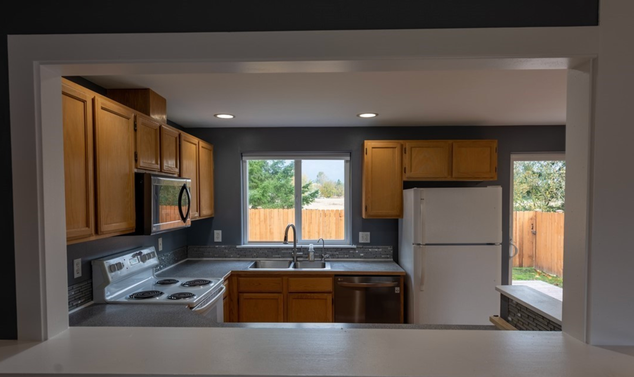 427 Rohrer Loop - Photo 3 of 20