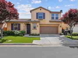 featured image of 3921 W Payson Ave