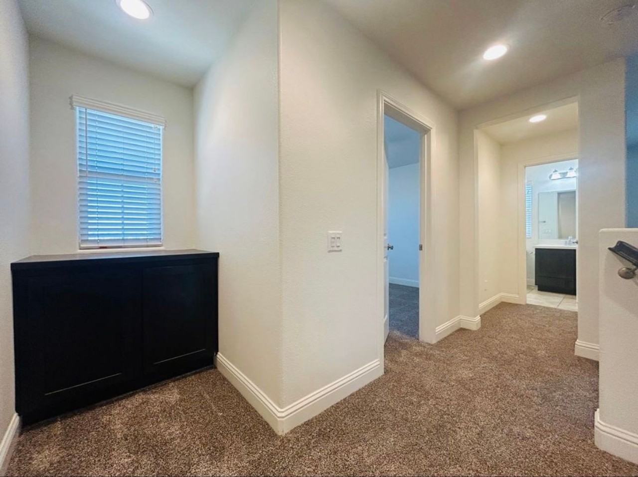 1172 Fox Field Ln - Photo 7 of 27
