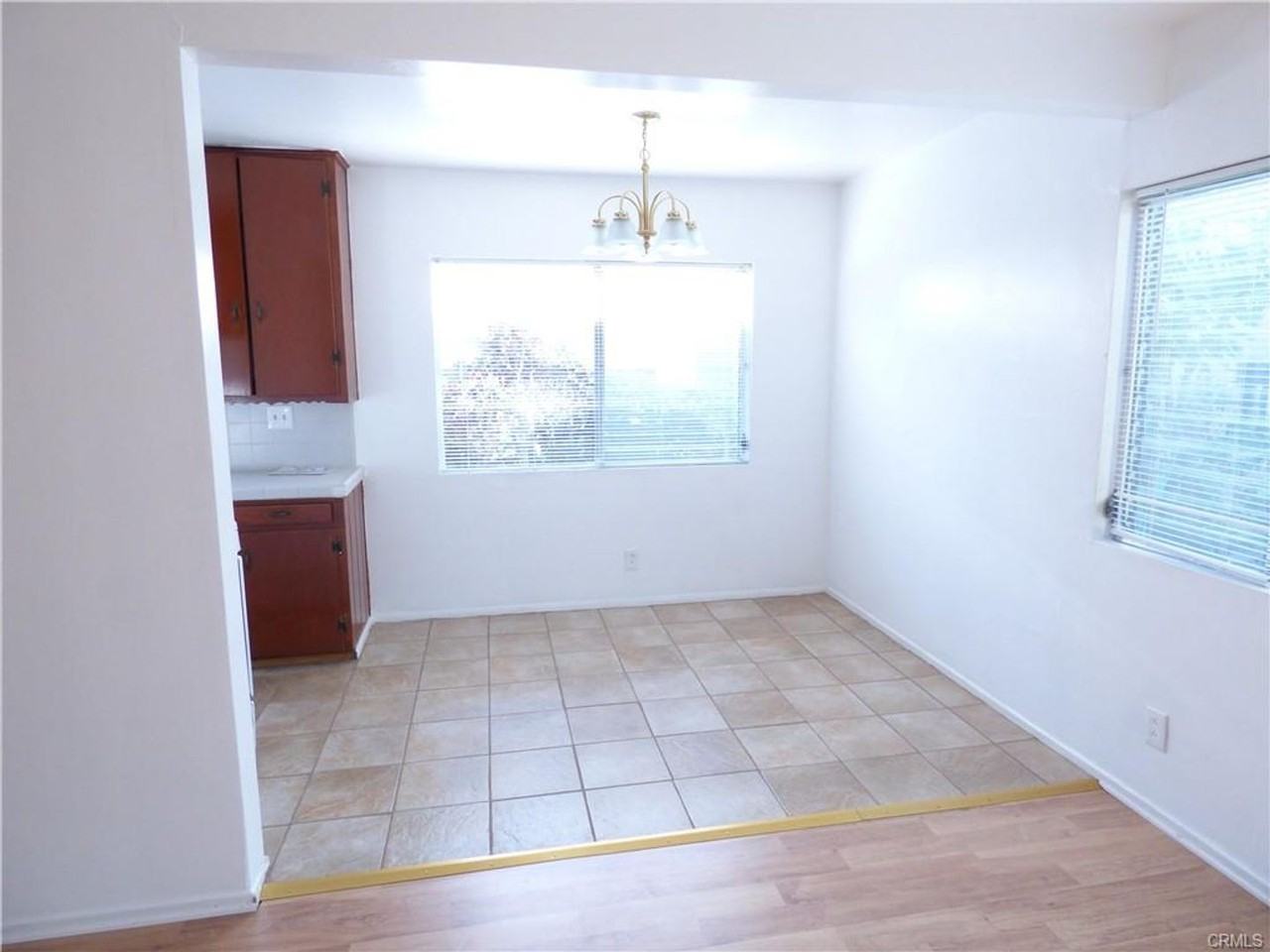 5832 Camerford Ave - Photo 7 of 14