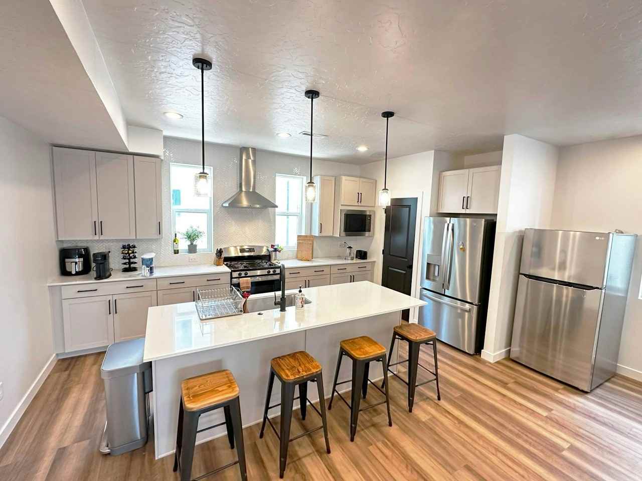 359 North 700 West, Unit 7 - Photo 4 of 10