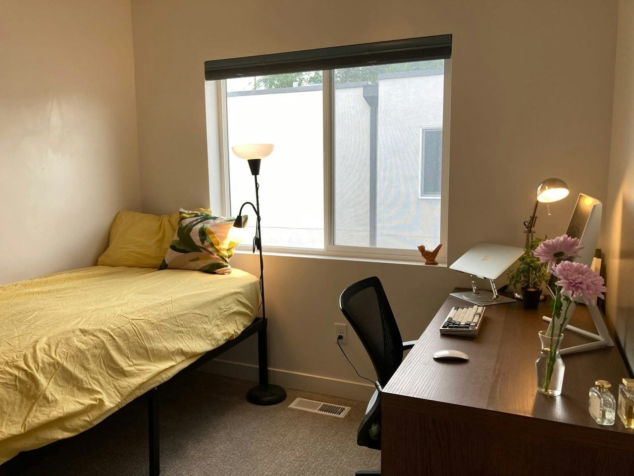 359 North 700 West, Unit 7 - Photo 5 of 10