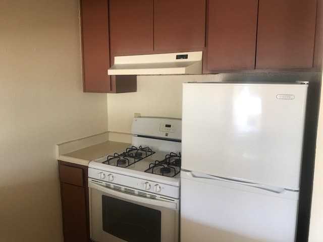 611 North Edison Street, Unit 7 - Photo 2 of 6