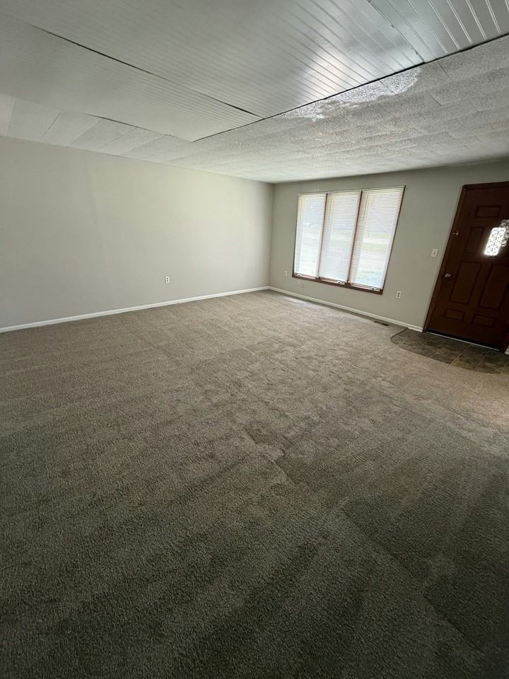 409 East 9th Street, Unit A - Photo 2 of 18