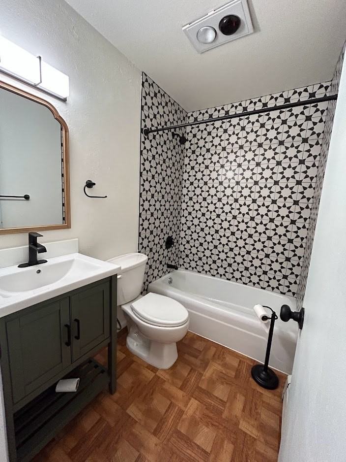 2011 Woodburn Street, Unit 2013A - Photo 7 of 17