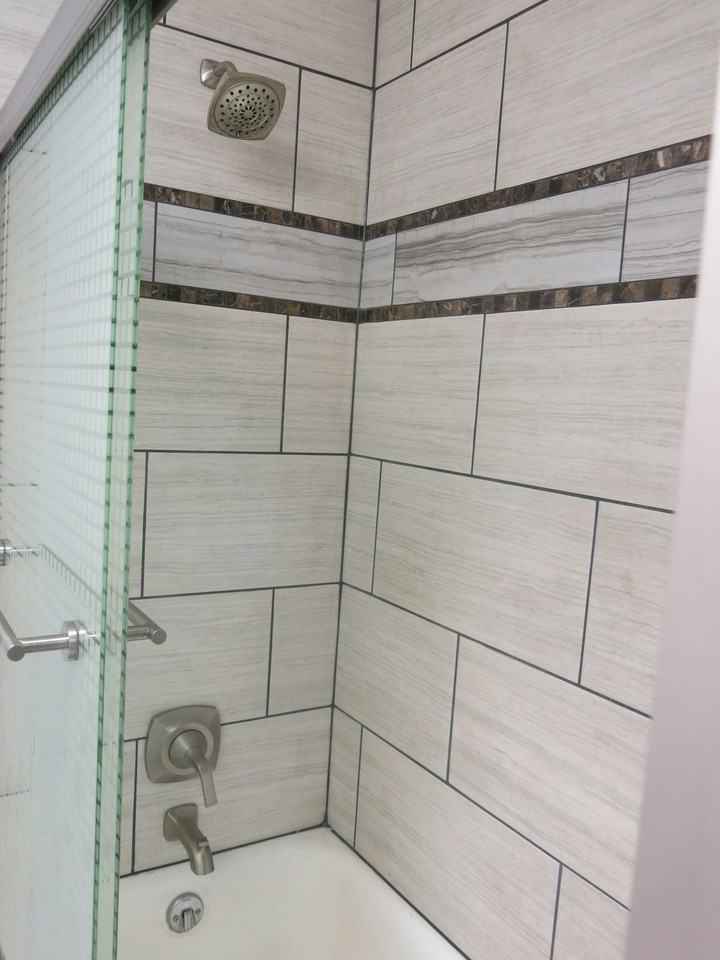 305 Peasley Street, Unit 1 - Photo 4 of 18