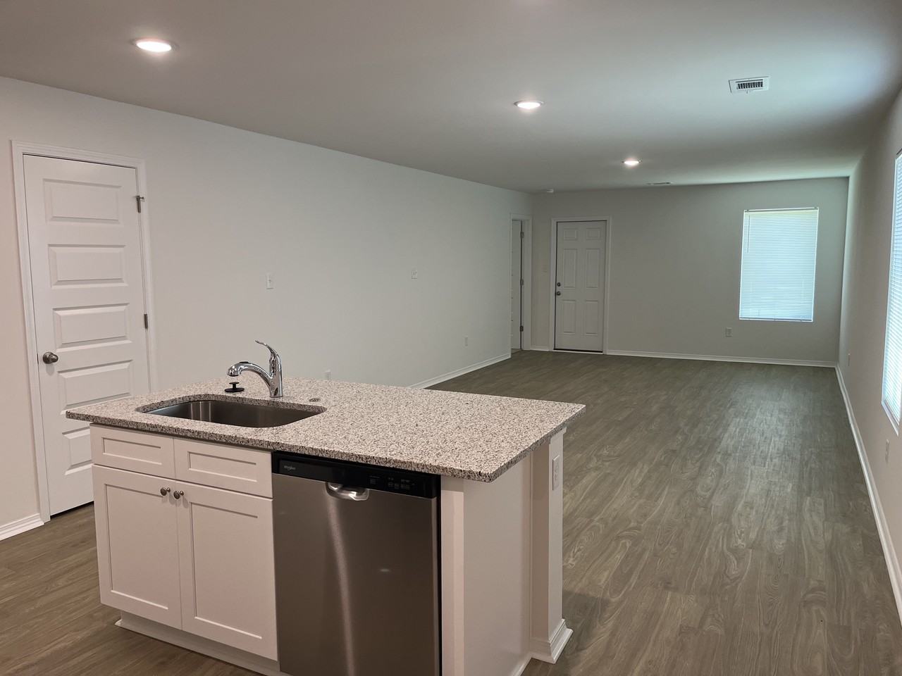 410 Moonlight Graham Blvd #1 - Photo 2 of 11