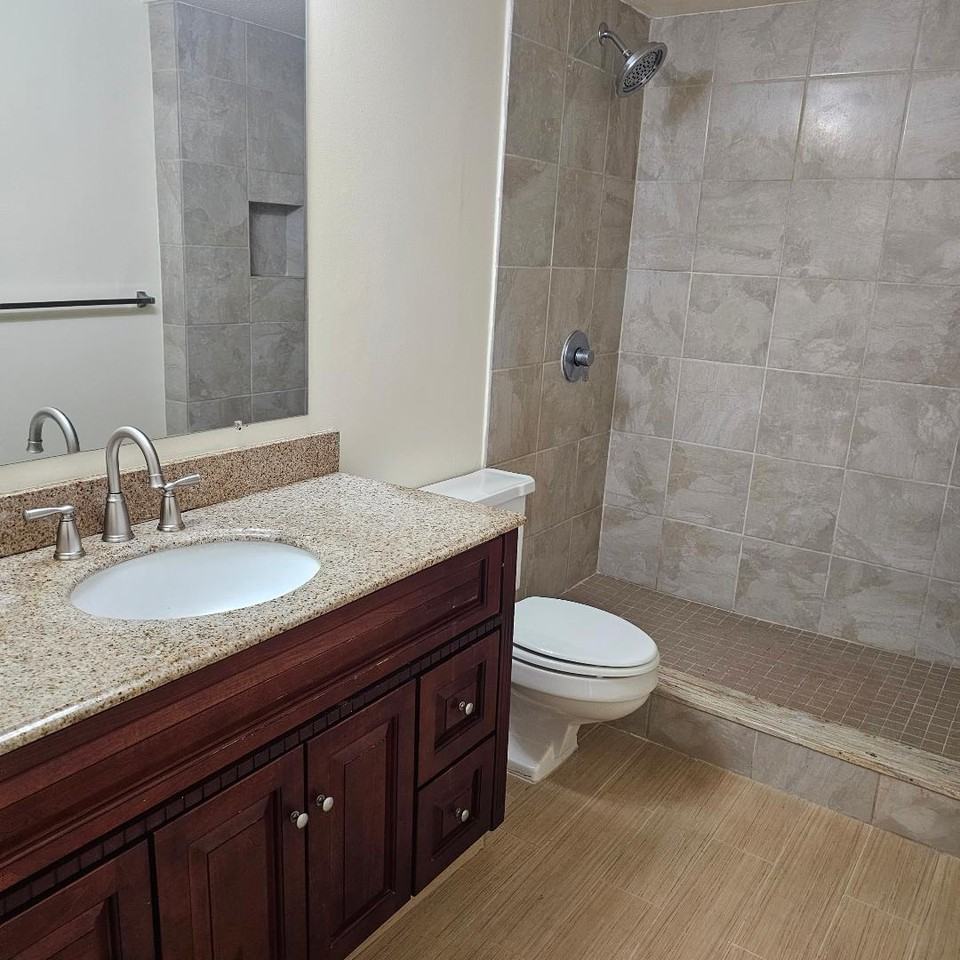 430 Keoniana St #1 - Photo 6 of 14