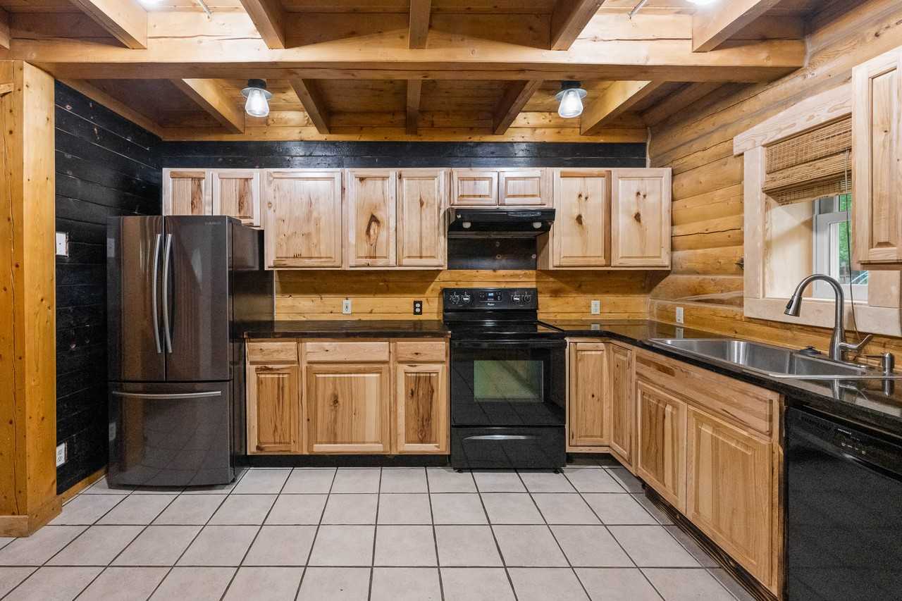 965 Seawolf Dr #1 - Photo 4 of 22