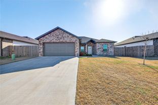 1220 Moonrise St - Photo 1 of 1