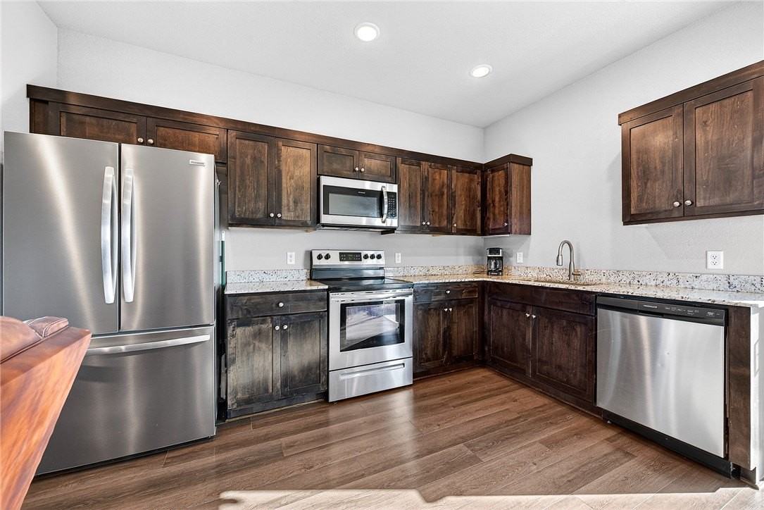 1220 Moonrise St - Photo 2 of 25