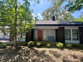 featured image of 30 Shakespeare Dr