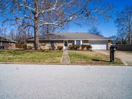 featured image of 921 S 21st St