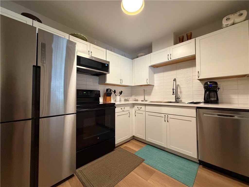 2213 N Crossover Rd - Photo 3 of 22