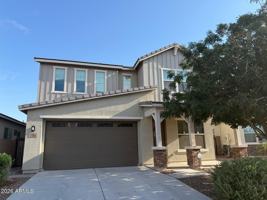 featured image of 2043 E Lantana Dr