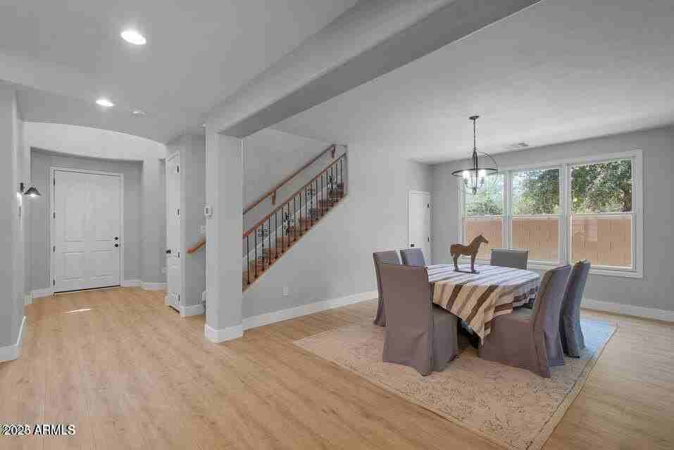 4590 E Waterman St - Photo 7 of 50